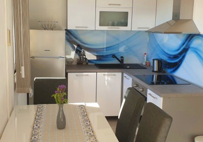apartman plavi, kuhinja